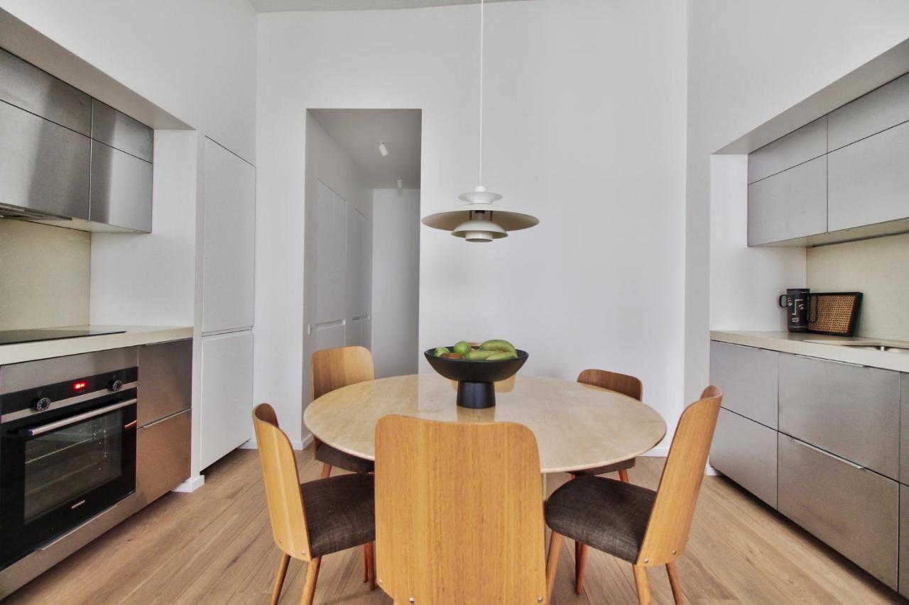 Modern 3bdr/3bth - Louvre Museum/tuileries Apartment *